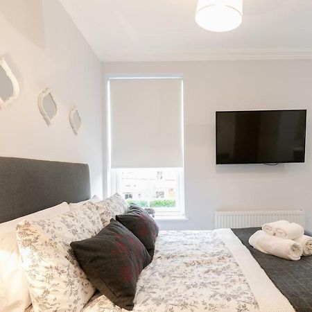 Berkshire Apartment 11Helena House Lux Studio Apartment Reading Eksteriør bilde