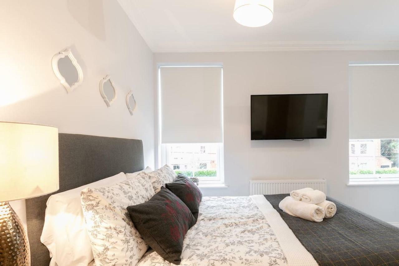 Berkshire Apartment 11Helena House Lux Studio Apartment Reading Eksteriør bilde